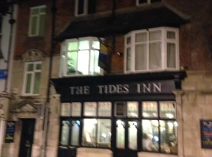 The Tides Inn